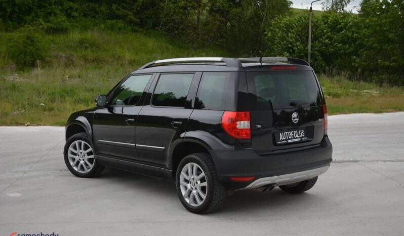 SKODA Yeti  | FWD (przód) | Manualna | 122 KM | Czarny full