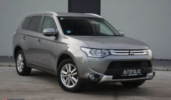Mitsubishi Outlander  | 4X4 (Doł. Automatycznie) | Automatyczna | 150 Km | Szary