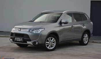 MITSUBISHI Outlander  | 4×4 (doł. automatycznie) | Automatyczna | 150 KM | Szary full