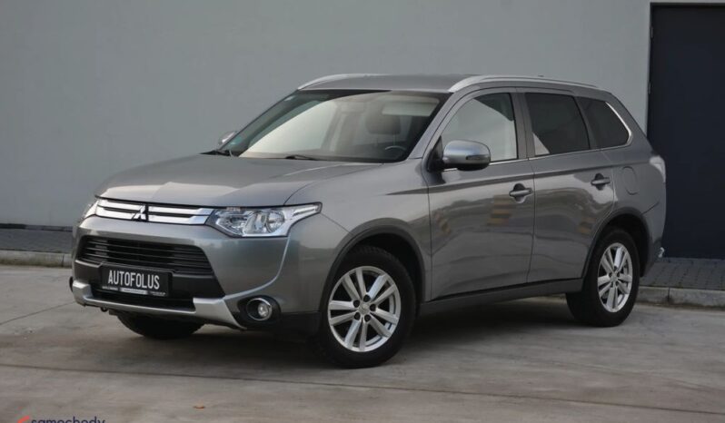 MITSUBISHI Outlander  | 4×4 (doł. automatycznie) | Automatyczna | 150 KM | Szary full