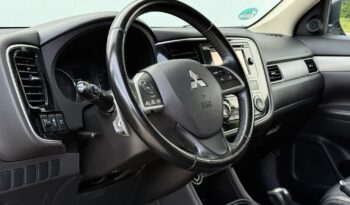 MITSUBISHI Outlander  | 4×4 (doł. automatycznie) | Automatyczna | 150 KM | Szary full