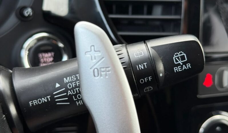MITSUBISHI Outlander  | 4×4 (doł. automatycznie) | Automatyczna | 150 KM | Szary full