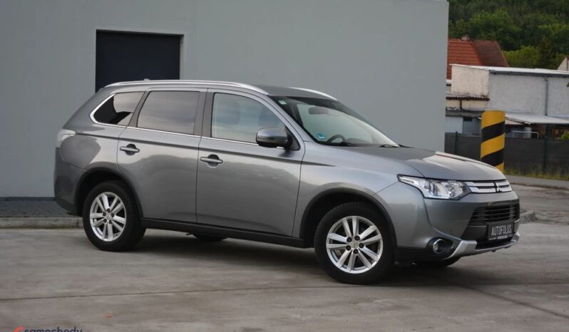 MITSUBISHI Outlander  | 4×4 (doł. automatycznie) | Automatyczna | 150 KM | Szary full