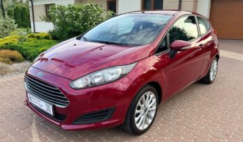 FORD Fiesta  | FWD (przód) | Manualna | 82 KM | Bordowy full