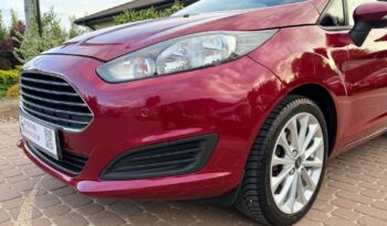FORD Fiesta  | FWD (przód) | Manualna | 82 KM | Bordowy full