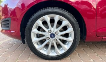 FORD Fiesta  | FWD (przód) | Manualna | 82 KM | Bordowy full