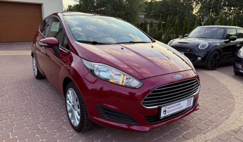FORD Fiesta  | FWD (przód) | Manualna | 82 KM | Bordowy full