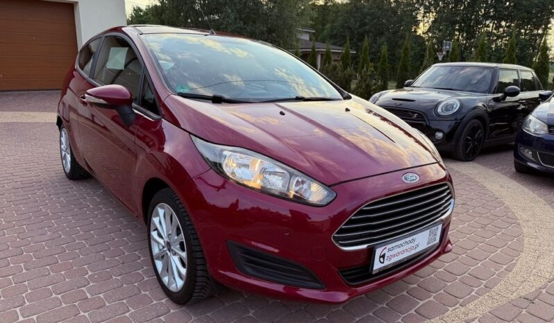 FORD Fiesta  | FWD (przód) | Manualna | 82 KM | Bordowy full