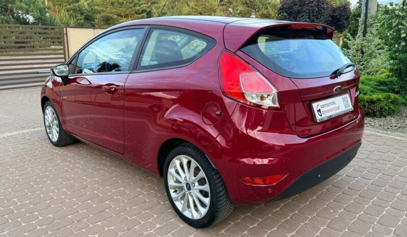 FORD Fiesta  | FWD (przód) | Manualna | 82 KM | Bordowy full