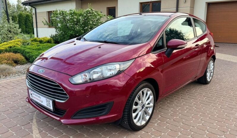 FORD Fiesta  | FWD (przód) | Manualna | 82 KM | Bordowy full