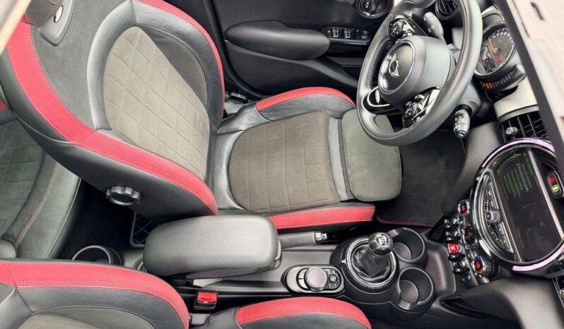 Mini Cooper  | FWD (przód) | Manualna | 170 KM | Czarny full
