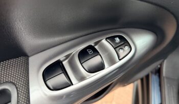 NISSAN Juke  | FWD (przód) | Manualna | 117 KM | grafitowy full