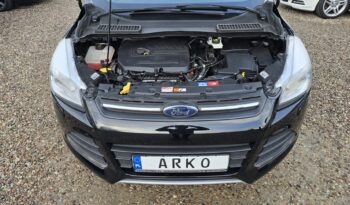Ford Kuga | FWD (przód) | Manualna | 150 KM | Czarny full