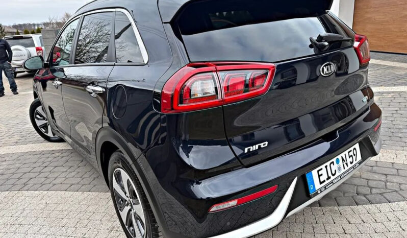 KIA Niro  | FWD (przód) | Automatyczna | 105 KM | Granatowy full