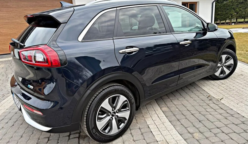 KIA Niro  | FWD (przód) | Automatyczna | 105 KM | Granatowy full