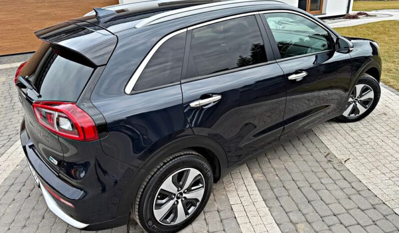 KIA Niro  | FWD (przód) | Automatyczna | 105 KM | Granatowy full