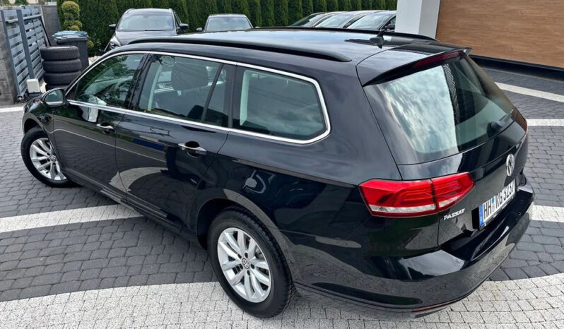 VOLKSWAGEN Passat Variant | FWD (przód) | Automatyczna | 150 KM | Czarny full