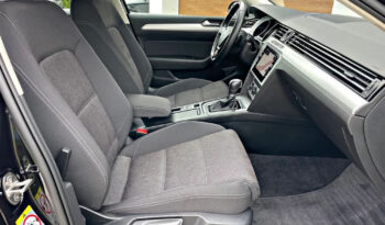 VOLKSWAGEN Passat Variant | FWD (przód) | Automatyczna | 150 KM | Czarny full