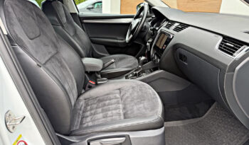 SKODA Octavia  | FWD (przód) | Automatyczna | 150 KM | Biały full