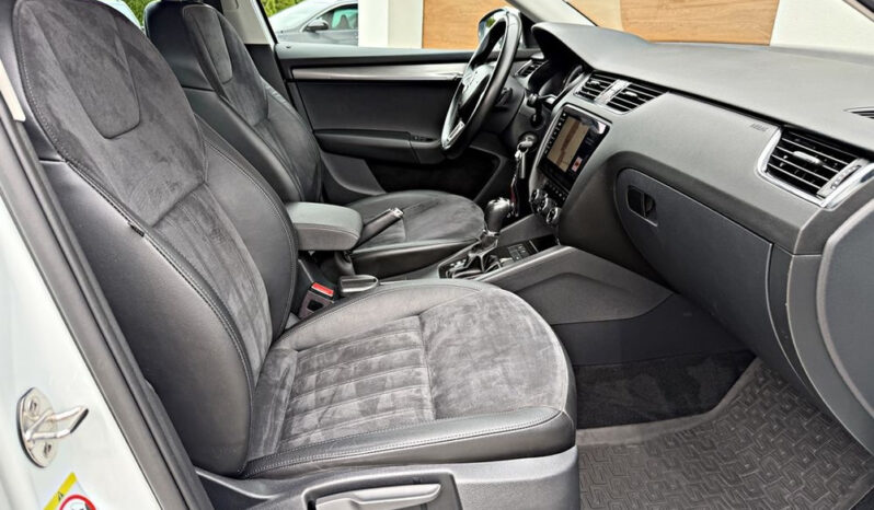 SKODA Octavia  | FWD (przód) | Automatyczna | 150 KM | Biały full