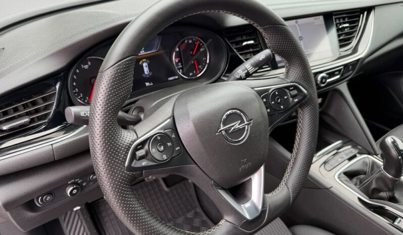 OPEL Insignia  | FWD (przód) | Manualna | 165 KM | Czarny full