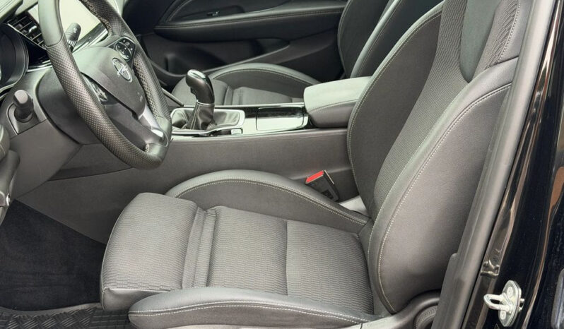 OPEL Insignia  | FWD (przód) | Manualna | 165 KM | Czarny full