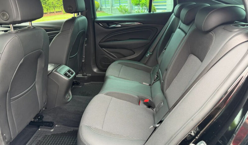 OPEL Insignia  | FWD (przód) | Manualna | 165 KM | Czarny full