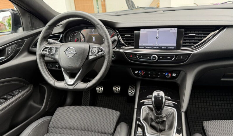 OPEL Insignia  | FWD (przód) | Manualna | 165 KM | Czarny full