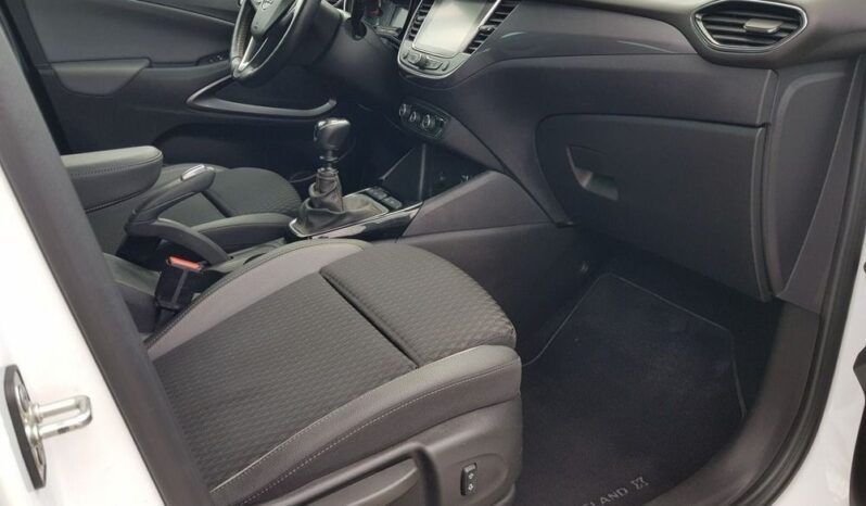 OPEL Crossland X | FWD (przód) | Manualna | 110 KM | Biały full