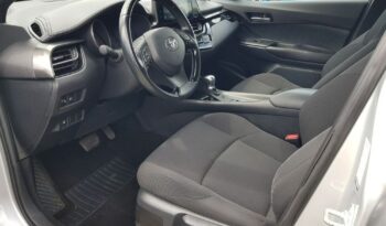 TOYOTA C-HR | FWD (przód) | Automatyczna | 116 KM | Srebrny full