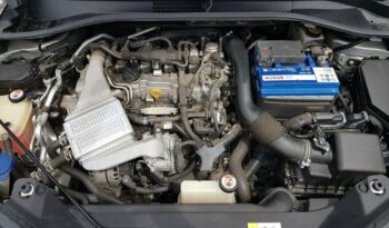 TOYOTA C-HR | FWD (przód) | Automatyczna | 116 KM | Srebrny full