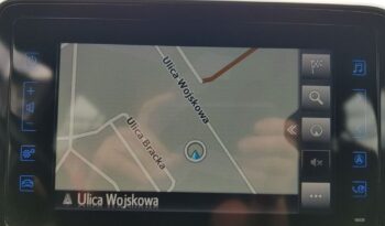 TOYOTA C-HR | FWD (przód) | Automatyczna | 116 KM | Srebrny full