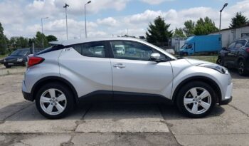 TOYOTA C-HR | FWD (przód) | Automatyczna | 116 KM | Srebrny full