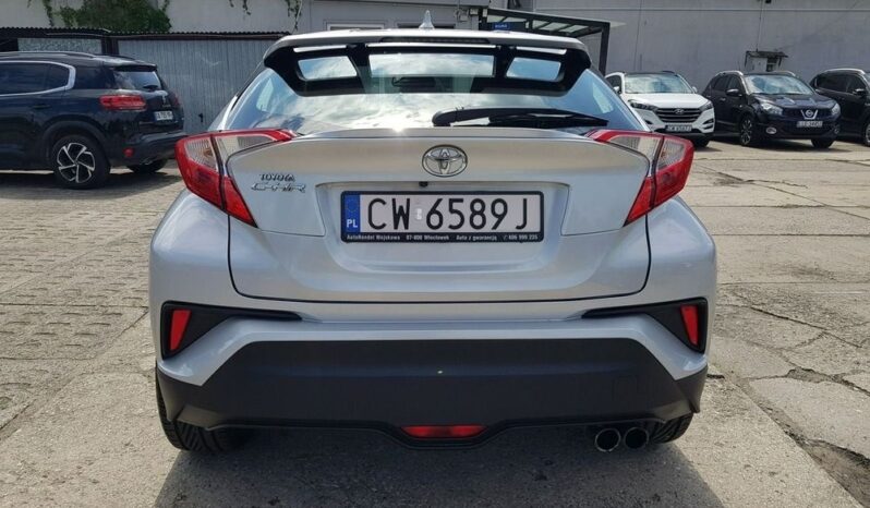 TOYOTA C-HR | FWD (przód) | Automatyczna | 116 KM | Srebrny full