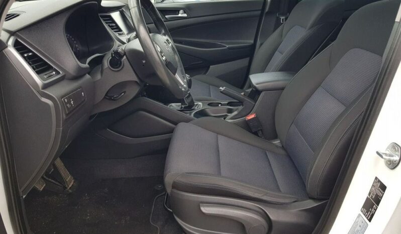 HYUNDAI Tucson  | FWD (przód) | Manualna | 136 KM | Biały full