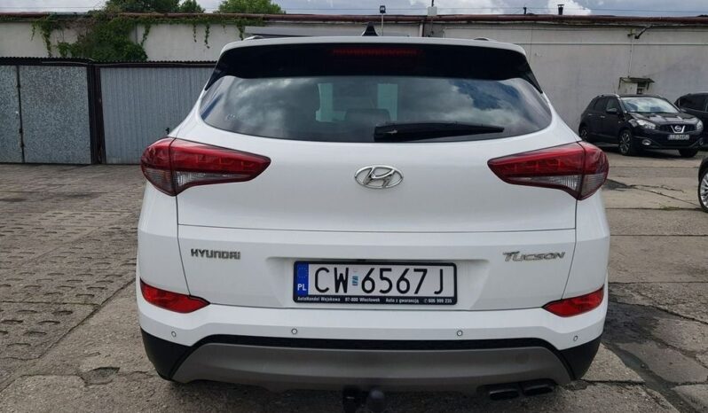 HYUNDAI Tucson  | FWD (przód) | Manualna | 136 KM | Biały full