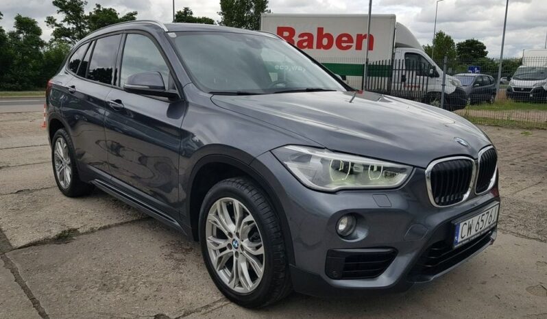 BMW X1  | FWD (przód) | Automatyczna | 150 KM | Szary full