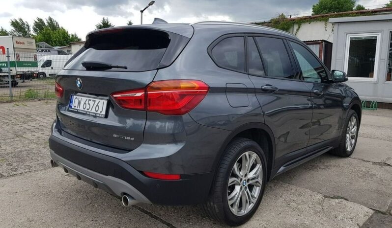 BMW X1  | FWD (przód) | Automatyczna | 150 KM | Szary full