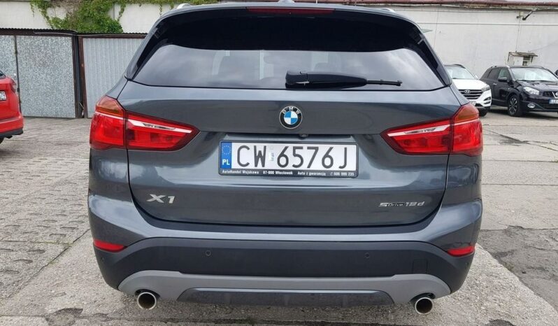 BMW X1  | FWD (przód) | Automatyczna | 150 KM | Szary full