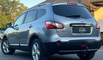 Nissan   Qashqai+2    141 KM    Automatyczna    4×4 (doł. ręcznie)    Szary full