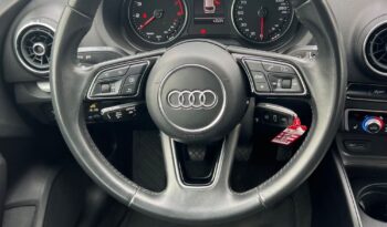 AUDI   A3     150 KM    Manualna    FWD (przód)    Czarny full