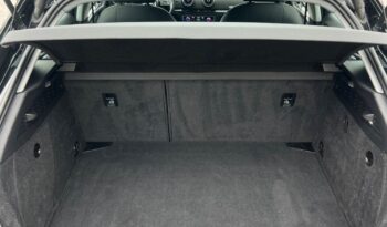 AUDI   A3     150 KM    Manualna    FWD (przód)    Czarny full