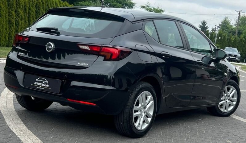 OPEL   Astra    125 KM    Manualna    FWD (przód)    Czarny full