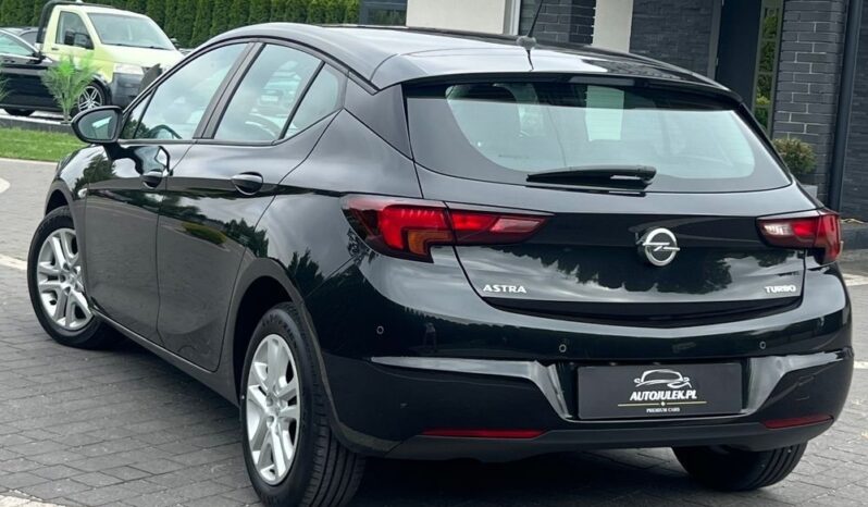 OPEL   Astra    125 KM    Manualna    FWD (przód)    Czarny full