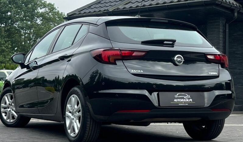 OPEL   Astra    125 KM    Manualna    FWD (przód)    Czarny full
