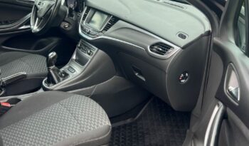 OPEL   Astra    125 KM    Manualna    FWD (przód)    Czarny full