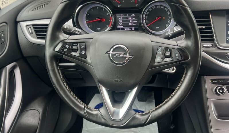 OPEL   Astra    125 KM    Manualna    FWD (przód)    Czarny full