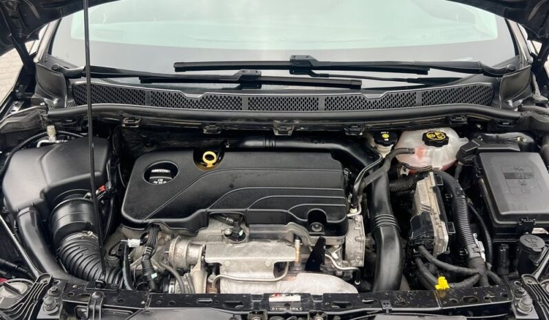 OPEL   Astra    125 KM    Manualna    FWD (przód)    Czarny full