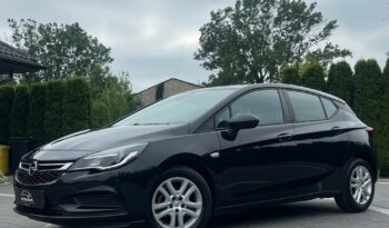OPEL   Astra    125 KM    Manualna    FWD (przód)    Czarny full