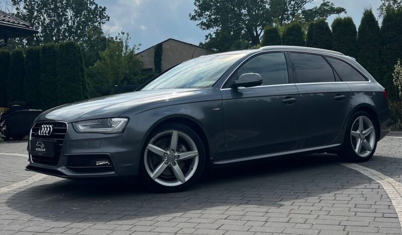 Audi   A4 Avant    177 KM    Automatyczna    4×4 (stały)    Szary full